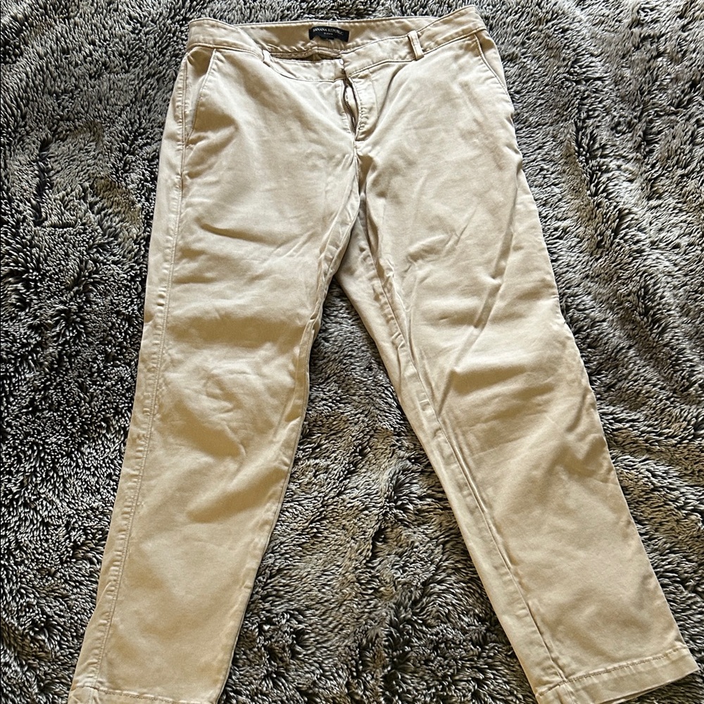 Banana Republic Tan Chino Sloan Pants - Classic Straight Fit